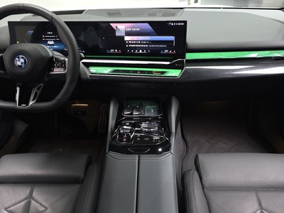 BMW 5 SERIES - 5