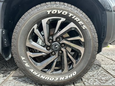 TOYOTA LAND CRUISER 250 - 7