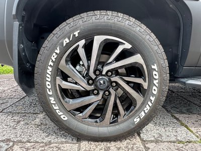 TOYOTA LAND CRUISER 250 - 9