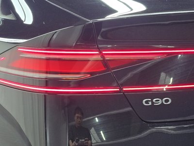 صورة 10 لـ 2024 GENESIS G90 (RS4)