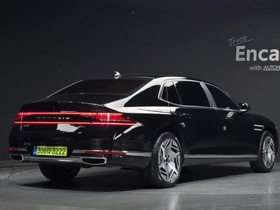 صورة 3 لـ 2024 GENESIS G90 (RS4)