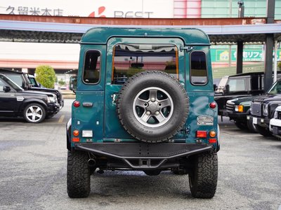 LAND ROVER DEFENDER - 10