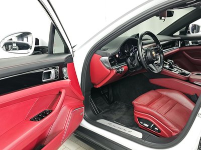 PORSCHE PANAMERA - 10