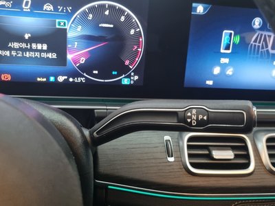 MERCEDES-BENZ GLE - 9