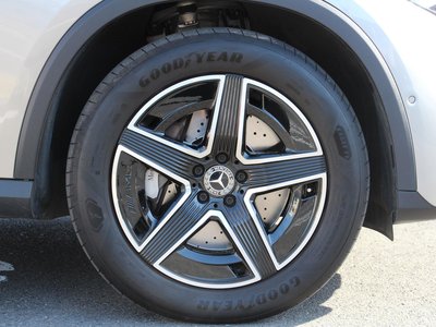 MERCEDES-BENZ GLC - 7