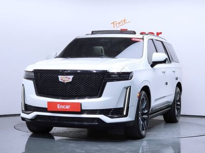 CADILLAC ESCALADE - 1