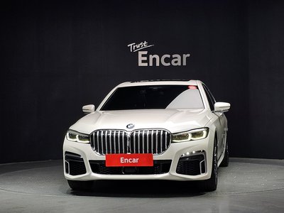 BMW 7 SERIES - 2