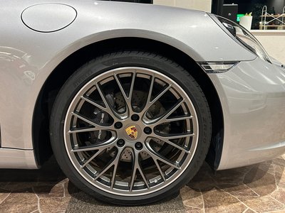 صورة مصغرة 11 لـ 2018 Porsche 911