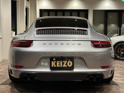 صورة 9 لـ 2018 Porsche 911