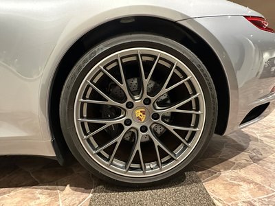 صورة مصغرة 13 لـ 2018 Porsche 911
