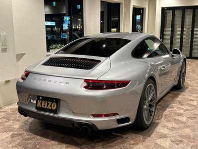 صورة 7 لـ 2018 Porsche 911