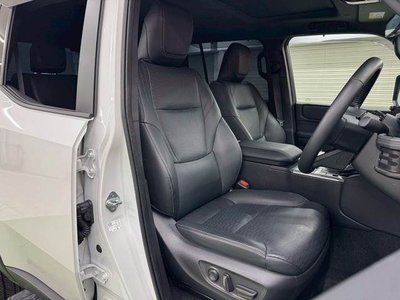 TOYOTA LAND CRUISER 250 - 8