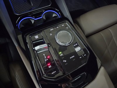 2026 BMW 5 SERIES photo 9