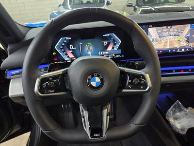 صورة مصغرة 12 لـ 2026 BMW 5 SERIES