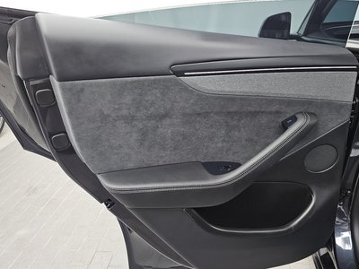 2025 Tesla MODEL Y — миниатюра 15