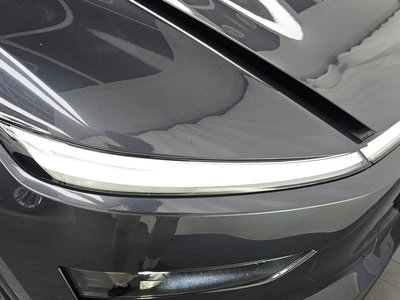 TESLA MODEL Y - 9