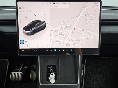 2025 Tesla MODEL Y — миниатюра 20