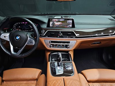 BMW 7 SERIES - 5