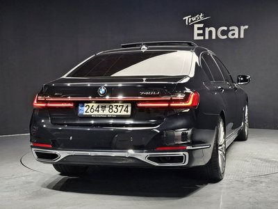BMW 7 SERIES - 4