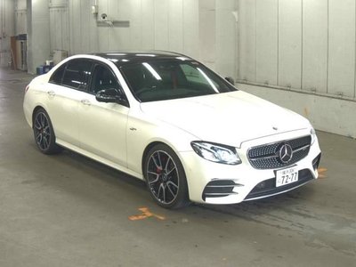 صورة 1 لـ 2018 Mercedes-BENZ MERCEDES-AMG