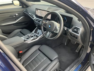 صورة 9 لـ 2024 BMW 3 SERIES TOURING