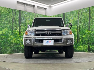 2015 Toyota LAND CRUISER 70 — миниатюра 15