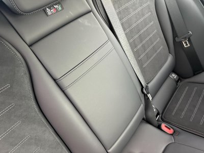 صورة مصغرة 50 لـ 2025 MERCEDES-BENZ C-CLASS