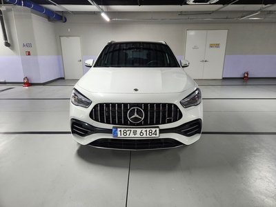 MERCEDES-BENZ GLA - 1