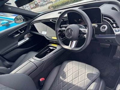 MERCEDES-BENZ E-CLASS - 9