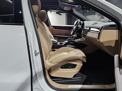 صورة مصغرة 16 لـ 2023 Porsche CAYENNE