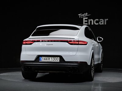 2023 Porsche CAYENNE — фото 3