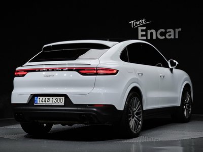 2023 Porsche CAYENNE — фото 5