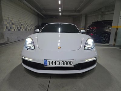 2018 Porsche 718 — фото 1