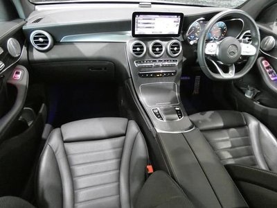 MERCEDES-BENZ GLC - 8