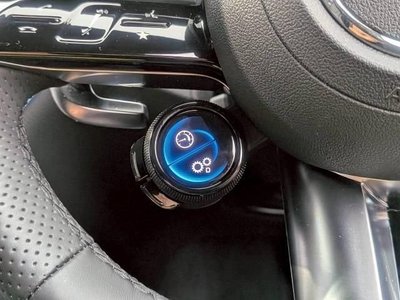 2025 Mercedes-BENZ GLC 照片 8