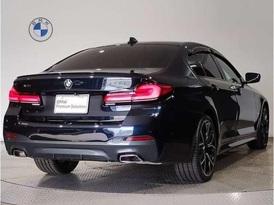 BMW 5 SERIES - 2