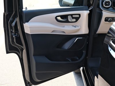 MERCEDES-BENZ V-CLASS - 8