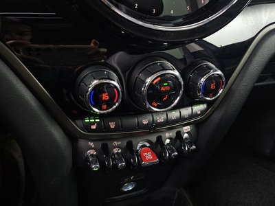 2021 MINI COOPER COUNTRYMAN — миниатюра 25