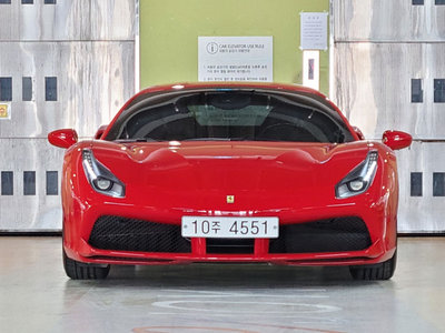 FERRARI 488 - 2