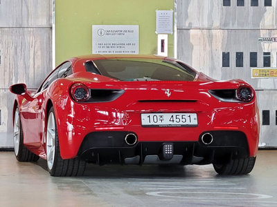 FERRARI 488 - 6
