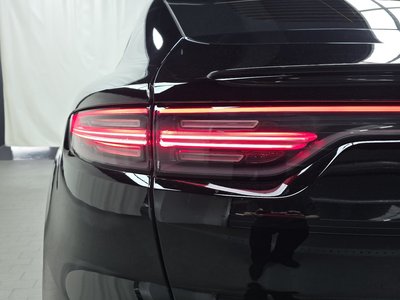 PORSCHE CAYENNE - 10