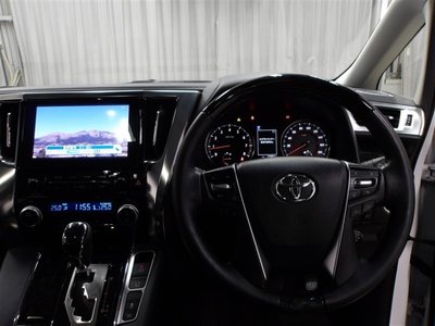 TOYOTA ALPHARD - 4