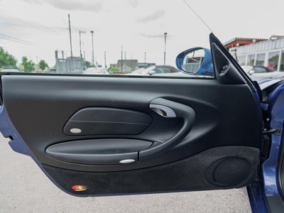 2000 Porsche 911 — миниатюра 25