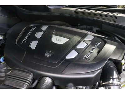 صورة مصغرة 18 لـ 2021 Maserati LEVANTE