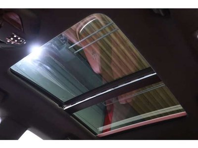 صورة مصغرة 13 لـ 2021 Maserati LEVANTE