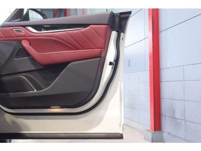 صورة مصغرة 40 لـ 2021 Maserati LEVANTE