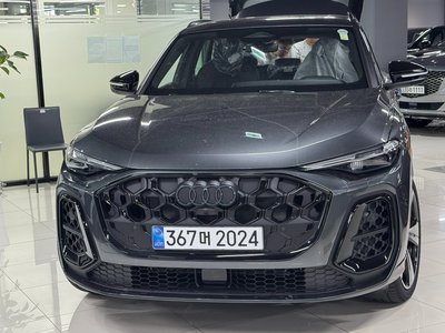صورة 1 لـ 2025 AUDI Q5