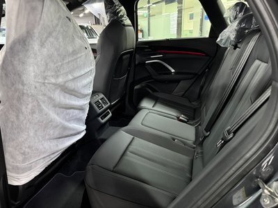 2025 AUDI Q5 — миниатюра 12