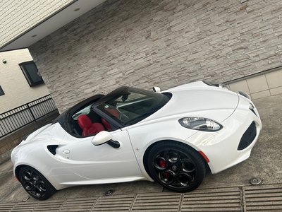 2018 ALFA Romeo 4C SPIDER 照片 2