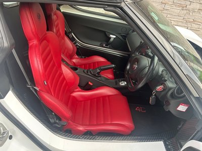 2018 ALFA Romeo 4C SPIDER 照片 14